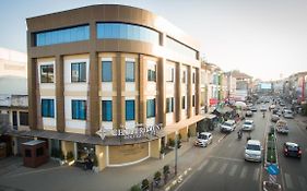 Centerpoint Boutique Hotel